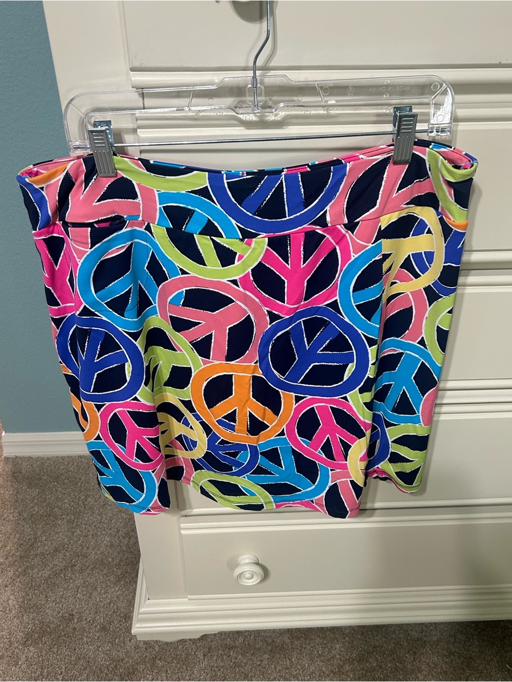 LULU B Colorful Peace Sign Print Womens Skort XL
